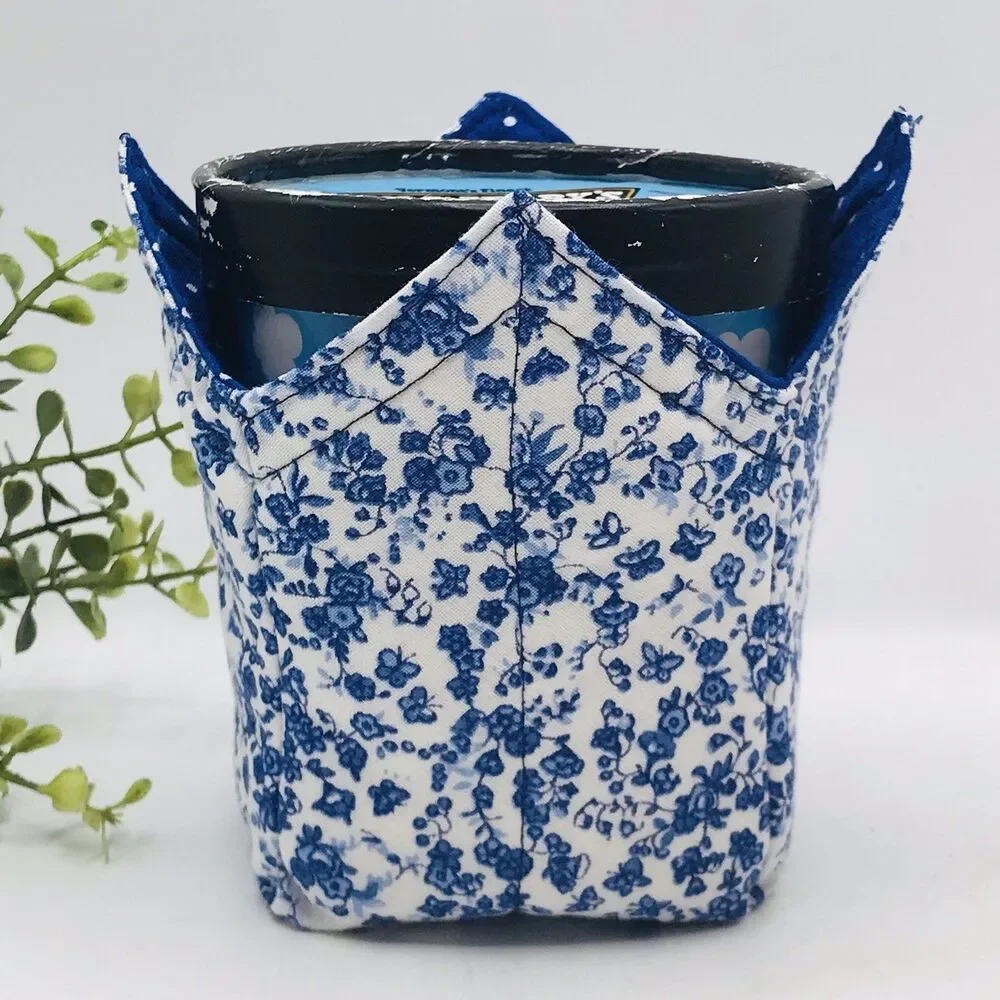 3 Piece Set Microwave Cozies, Reversible Colonial Blue Floral, Plate, Bowl, Pint